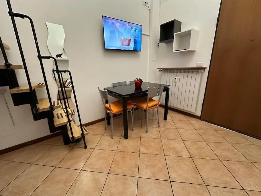 Gardenia 1 Apartment Milan 0*,  Italy